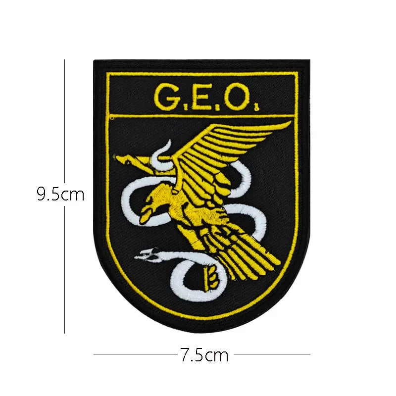 Patch Brodé Drapeau Espagnol – Patch Velcro 3D Écologique, Idéal pour Vêtements, Sacs, Accessoires et DIY - BLACKBEARD OUTDOOR INDUSTRIES