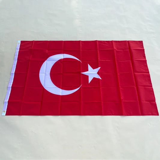 Drapeau de la Turquie – 90x150 cm – Polyester de Haute Qualité – Drapeau 3x5 pieds – Décoration Intérieure et Extérieure BLACKBEARD OUTDOOR INDUSTRIES