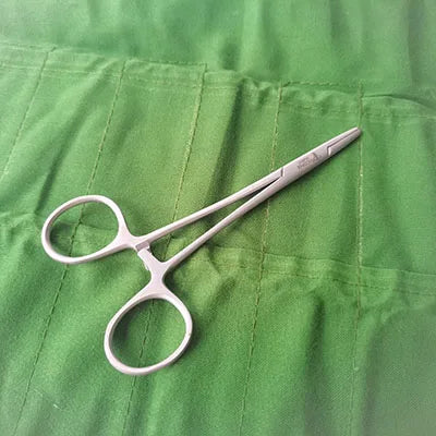 Kit d'Instruments Chirurgicaux pour Implants Dentaires - 26 Pièces - Pinces à Mordre l'Os, Marteau Osseux, Séparateur de Périoste, Sonde - Kit Chirurgical Intraoral BLACKBEARD OUTDOOR INDUSTRIES