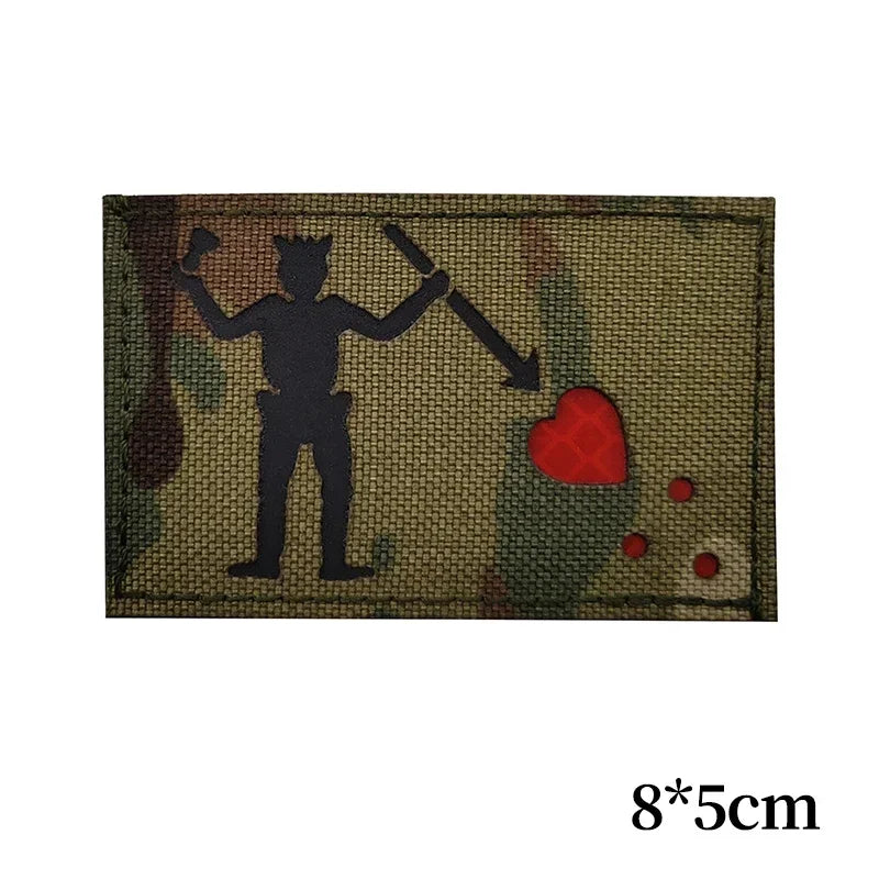 Patch Drapeau Pirate Barbe Noire IR Réfléchissant – Tactique Militaire Hook & Loop, 11 Modèles - BLACKBEARD OUTDOOR INDUSTRIES