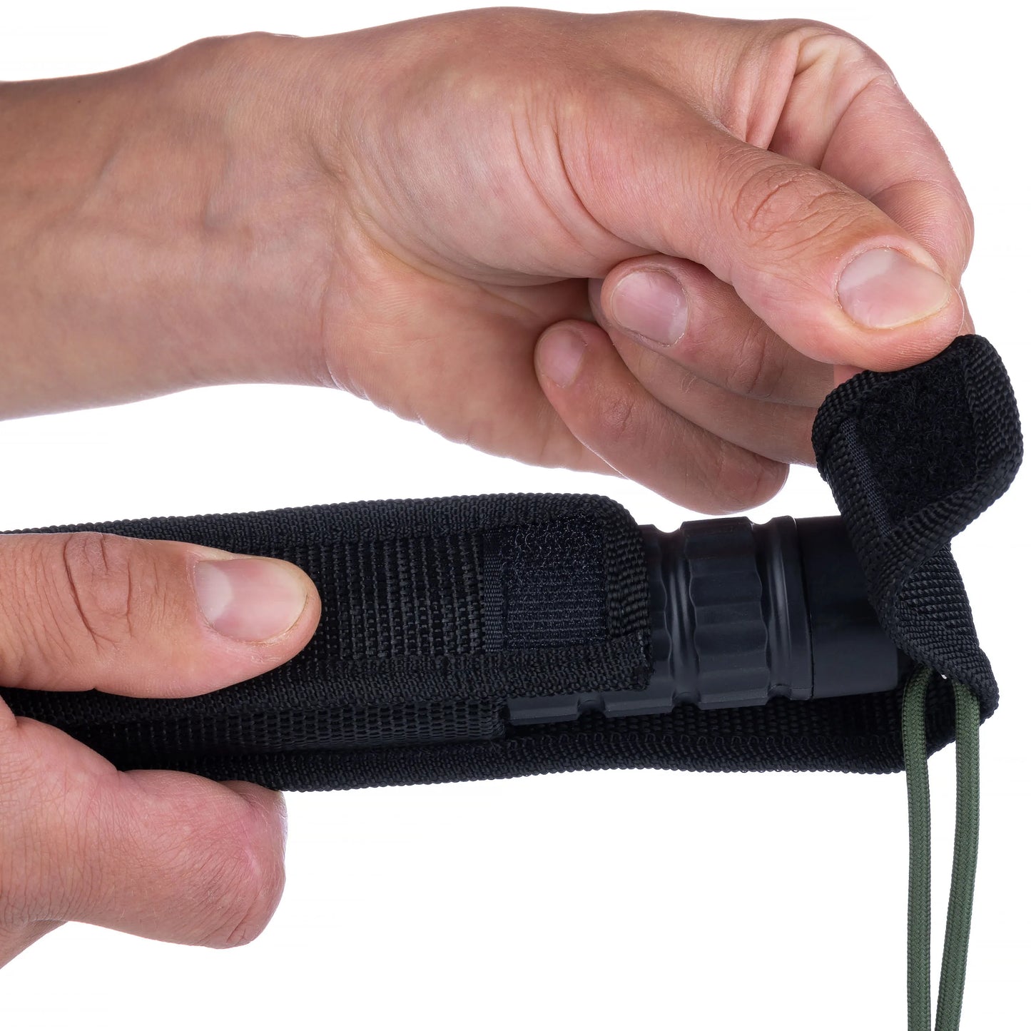 Bâton de Défense Télescopique 555 mm (BTLD) – Chrome Noir + Holster - BLACKBEARD OUTDOOR INDUSTRIES
