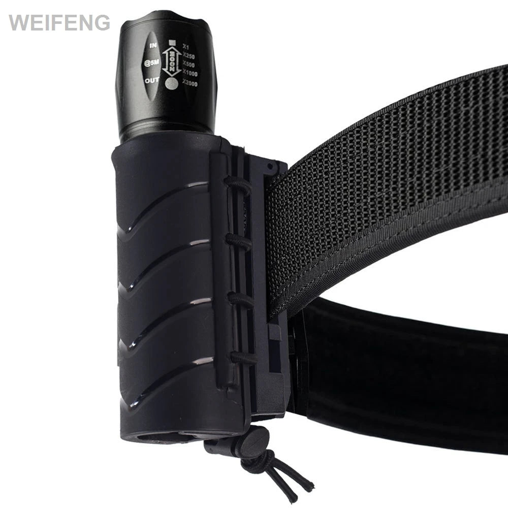 Pochette Tactique pour Spray de Défense – Support MOLLE pour Spray au Poivre et Mace, Étui de Service avec Clip, Étui Flashlight et Accessoires de Chasse BLACKBEARD OUTDOOR INDUSTRIES