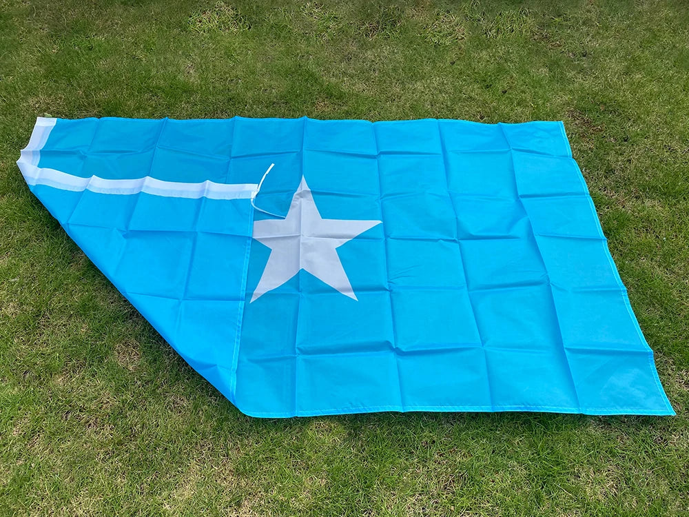 Drapeau National de la Somalie - 3ft X 5ft en Polyester BLACKBEARD OUTDOOR INDUSTRIES