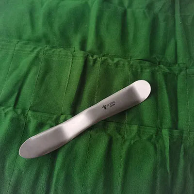 Kit d'Instruments Chirurgicaux pour Implants Dentaires - 26 Pièces - Pinces à Mordre l'Os, Marteau Osseux, Séparateur de Périoste, Sonde - Kit Chirurgical Intraoral BLACKBEARD OUTDOOR INDUSTRIES