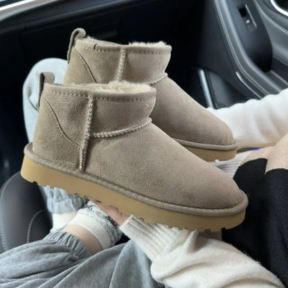 Bottes de Neige Mini Femme en Peau de Mouton Véritable & Laine – Chaudes, Confortables, Plateforme