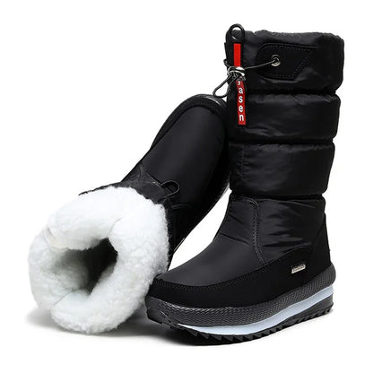 Bottes d'hiver fourrées à plateforme, modèle 686