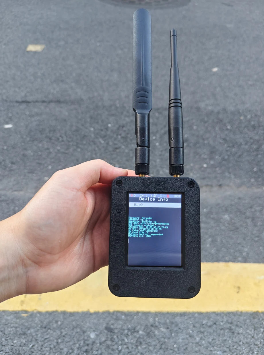 ESP32 Marauder V8 – ESP32-C5, Écran Tactile 2,8", WiFi 6 Dual-Band 2,4/5 GHz, Bluetooth 5, GPS Intégré