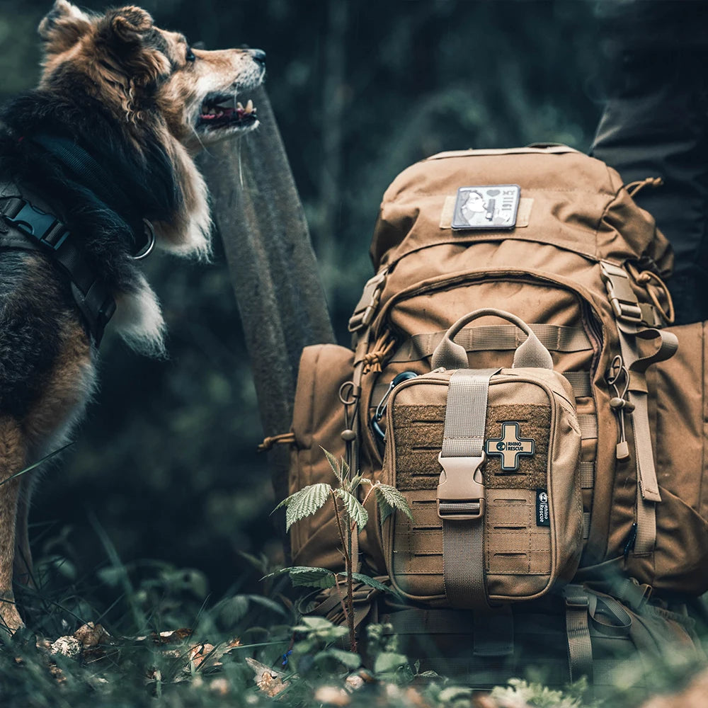 RHINO RESCUE SE IFAK – Kit Trauma Complet 25+ Pièces, Poche Tactique Premiers Secours