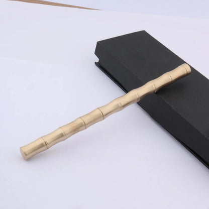 Stylo-bille effet bambou pointe fine 0,5 mm