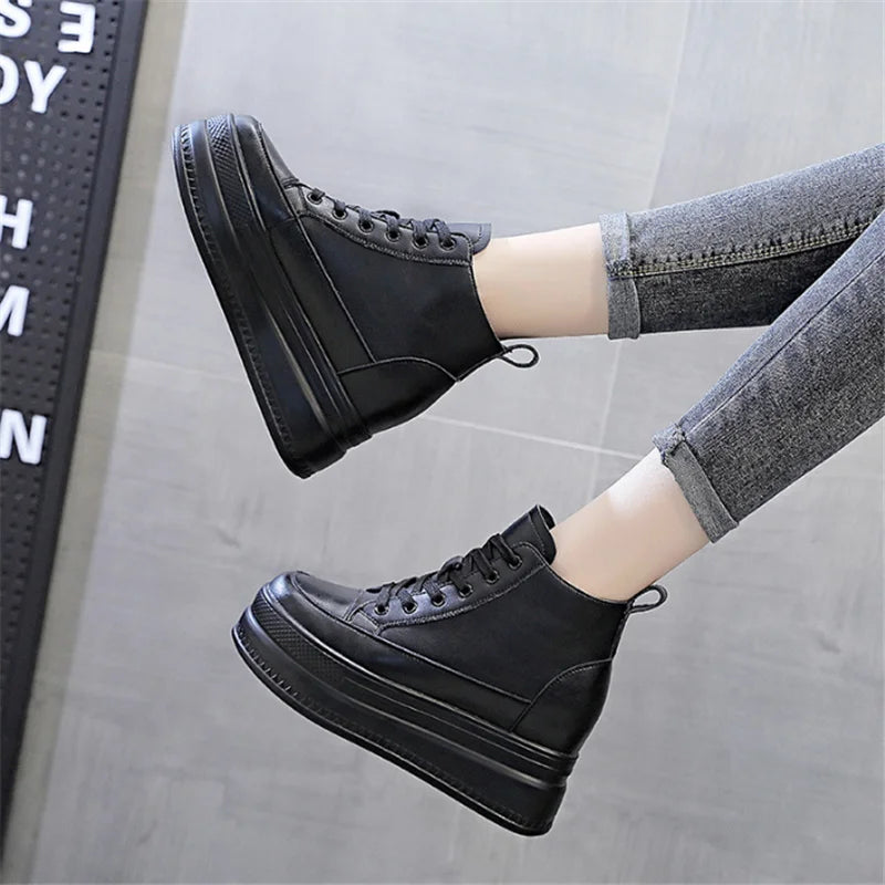 Bottines compensées femme noires à semelle épaisse