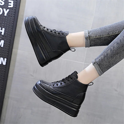 Bottines compensées femme noires à semelle épaisse
