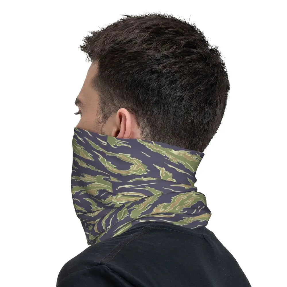 Tiger Stripe Camo – Bandeau Tour de Cou Hiver Multifonction pour Hommes et Femmes | Parfait pour Randonnée, Cyclisme, Sports Outdoor et Usage Quotidien - BLACKBEARD OUTDOOR INDUSTRIES