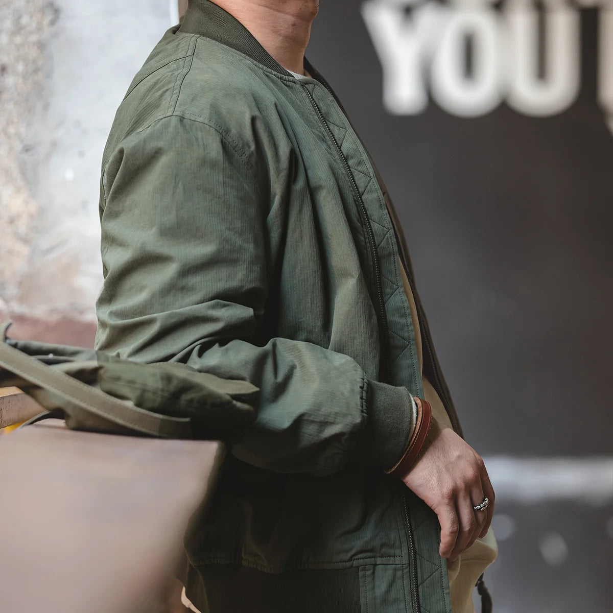 Veste Bomber Homme MA-1 Rétro – MADEN | Veste Pilote Style Militaire, Coupe Vent, Printemps & Automne - BLACKBEARD OUTDOOR INDUSTRIES