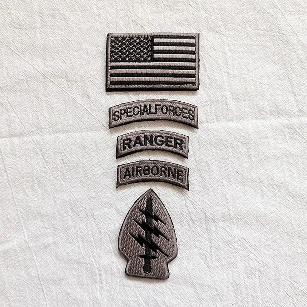 Patch Brodé Forces Spéciales avec Drapeau des États-Unis –  avec Velcro pour Casque, Vêtements et Équipements Militaires - BLACKBEARD OUTDOOR INDUSTRIES