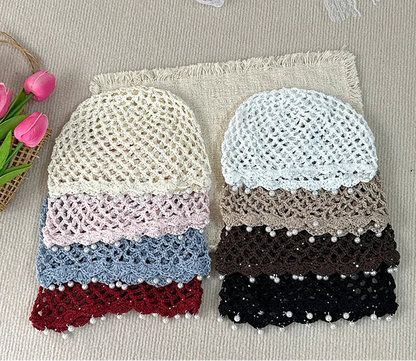 Bonnet filet au crochet femme avec perles décoratives