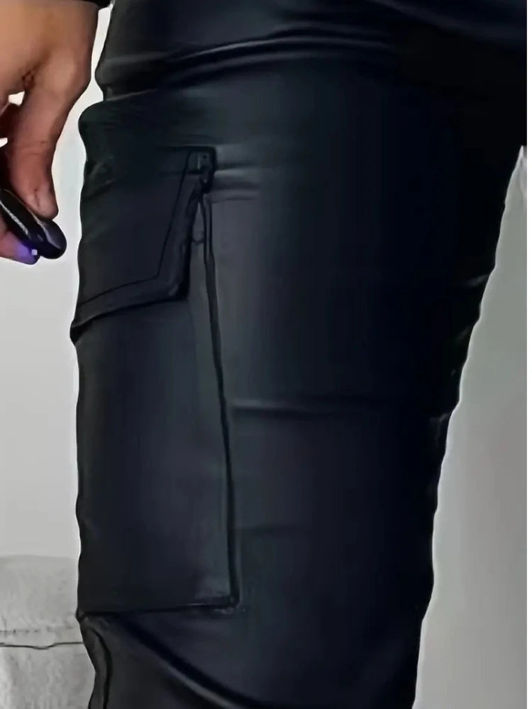 Pantalon Cargo Femme Simili Cuir Noir Y2K – Taille Haute & Coupe Slim - BLACKBEARD OUTDOOR INDUSTRIES